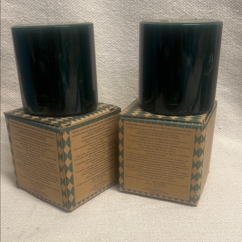 Avon Bayberry Pillar Candles - Deep Green-Set of 2 New Old Stock - Picture 3 of 5